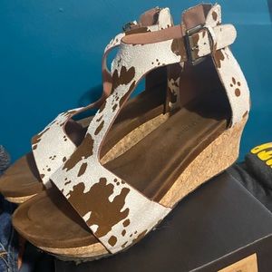 Cowhide Cork Wedges